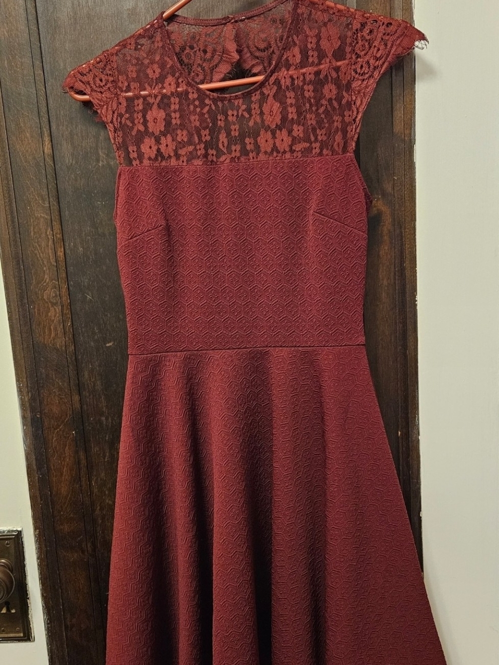 Women's Lace Yoke Fit & Flare Dress - Burgundy